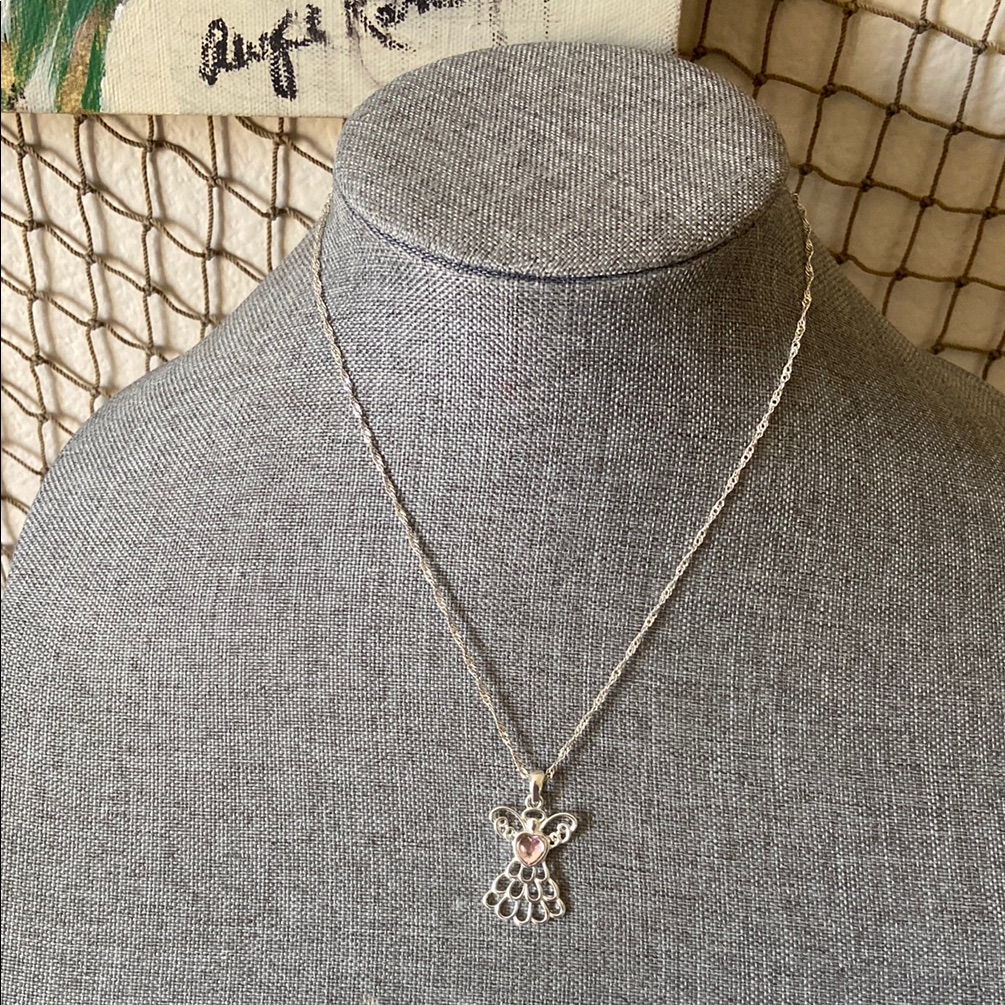 Vintage 80s Avon Silver Toned Angel Pendant Necklace